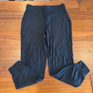 Lululemon Soft Jersey Classic Mid-Rise Jogger